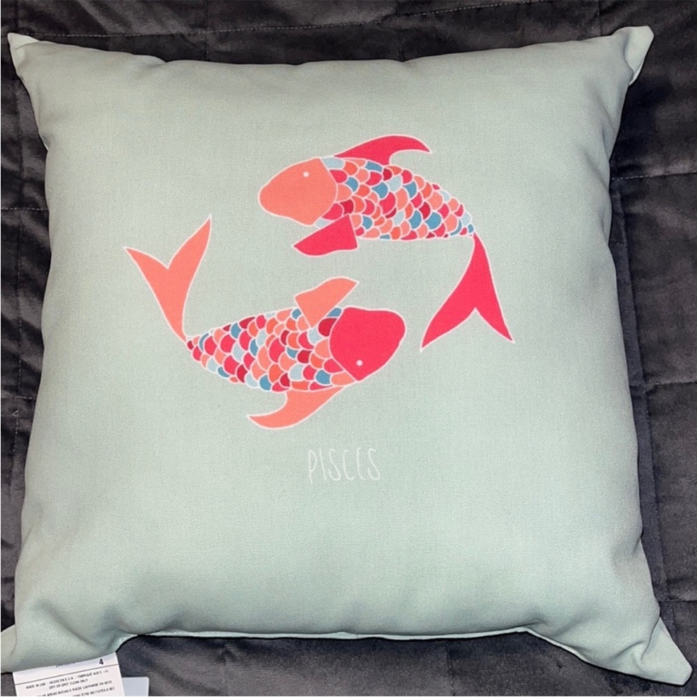 Zodiac Pisces Throw Pillow 18X18